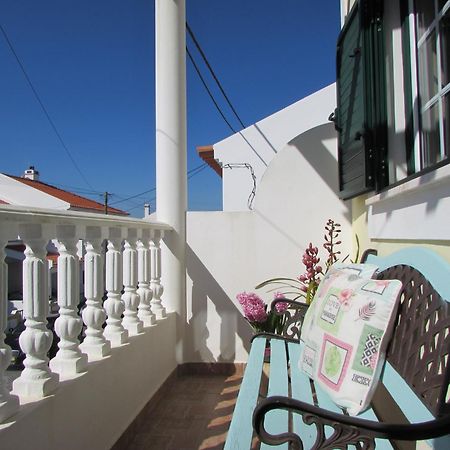 Lagoa Azul Guest House Вила-Нова-де-Мильфонт Экстерьер фото