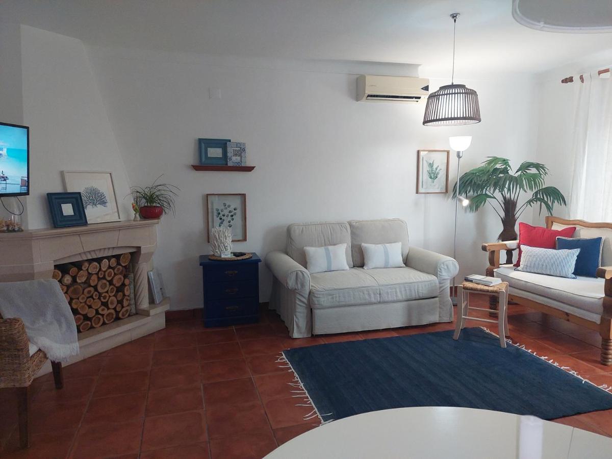 Lagoa Azul Guest House Вила-Нова-де-Мильфонт Экстерьер фото