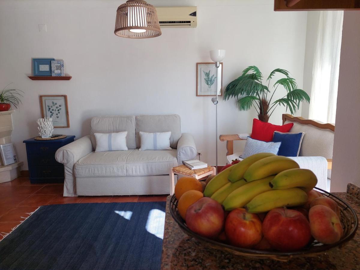 Lagoa Azul Guest House Вила-Нова-де-Мильфонт Экстерьер фото